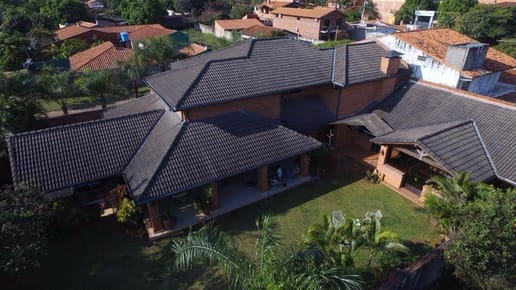 RESIDENCIA EN ESQUINA 