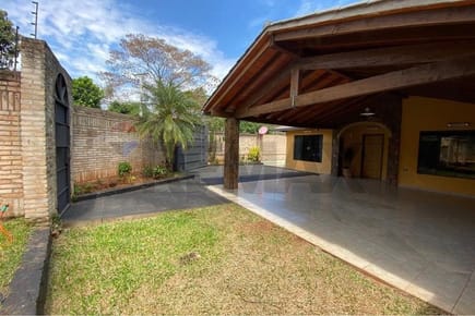 IMPONENTE CASA EN VENTA
