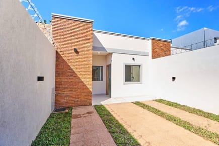 Chalets en Venta – San Marino, Luque