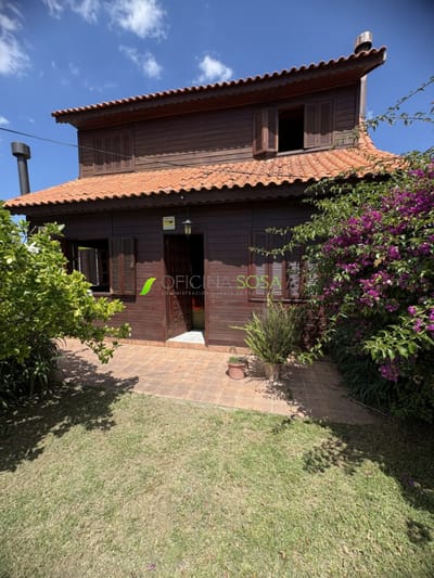 PRECIOSA CABAÑA EN MONTERO VIDAURRETA ESQ. AMEGHINO