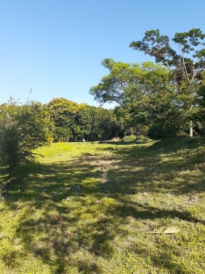 VENDO IMPORTANTE TERRENO DENTRO DEL YACHT Y GOLF CLUB PARAGUAYO 