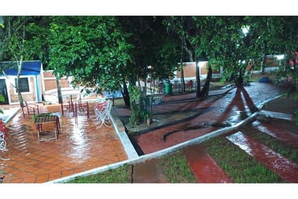 VENDO CASA QUINTA ÚNICA EN PIRIBEBUY