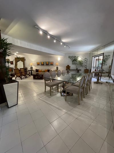  Hermosa Casa En Alquiler Barrio Residencial Mariscal López, Asunción 