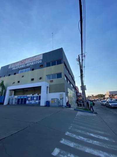 ALQUILO OFICINA CORPORATIVA 