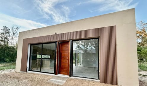 (BPV-BPV-10246)  Casa en venta de 3 ambientes en EL TESORO