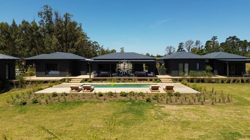 (BPV-BPV-10269)  Casa de diseño en venta Puerto Quetzal, La Barra