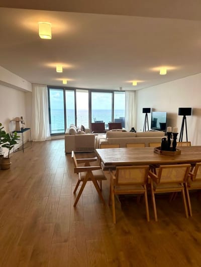 (BPV-BPV-10274)  Departamento en venta de 4 ambientes en Playa Brava