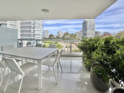 (BPV-BPV-10732)  Alquiler de apartamento de 3 suites – Punta del Este