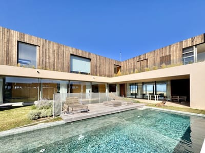 (BPV-BPV-10821)  Casa sobre la playa en alquiler