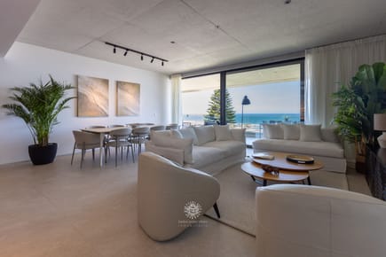 (BPV-BPV-10829)  apartamento sobre la playa la barra 3 suites + servicio en alquiler