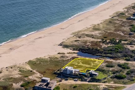 (BPV-BPV-11128)  Excelente lote sobre la playa en Santa Monica Jose Ignacio