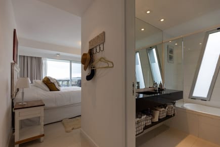 (BPV-BPV-11145)  Apartamento en venta con vista al mar en Manantilales 3 dormitorios