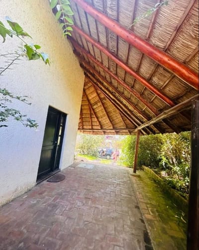 (BPV-BPV-11504)  Casa en venta de 4 ambientes en Pinares