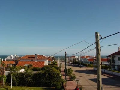 (BPV-BPV-2090)  Casa en venta de 8 ambientes en PENINSULA