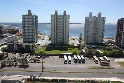 (BPV-BPV-2094)  Departamento en alquiler temporal de 4 ambientes en PLAYA BRAVA