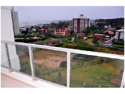 (BPV-BPV-2284)  Departamento en venta de 4 ambientes en PLAYA MANSA