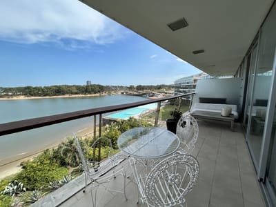(BPV-BPV-2397)  Departamento en venta de 4 ambientes en LA BARRA