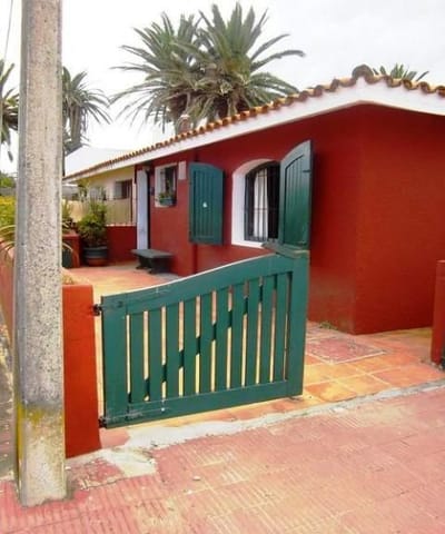 (BPV-BPV-2480)  Casa en venta de 4 ambientes en PENINSULA