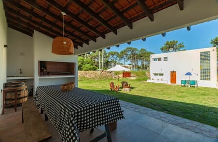 (BPV-BPV-5318)  Casa en venta de 4 ambientes en MANANTIALES