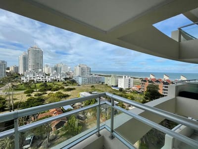 (BPV-BPV-6051)  Departamento en venta de 4 ambientes en AIDY GRILL