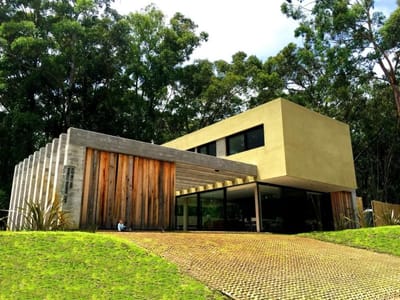 (BPV-BPV-6826)  Casa en venta de 6 ambientes en SOLANAS