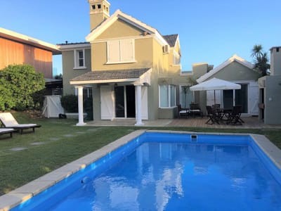 (BPV-BPV-6861)  Casa en alquiler temporal de 6 ambientes en MONTOYA