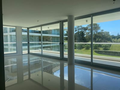 (BPV-BPV-8684)  Departamento en venta de 4 ambientes en RINCON DEL INDIO
