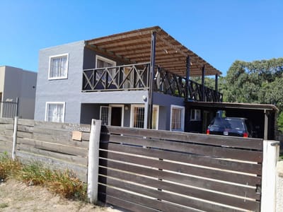 (BPV-BPV-8831)  Casa en venta de 5 ambientes en BALNEARIO BUENOS AIRES