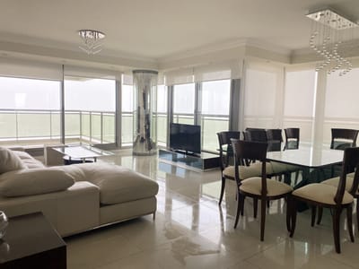 (BPV-BPV-9431)  Departamento en alquiler temporal de 4 ambientes en PLAYA BRAVA