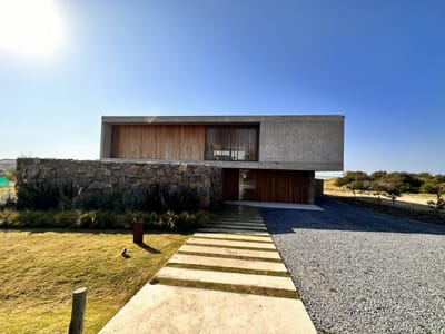 (BPV-BPV-9524)  Casa en alquiler temporal de 5 ambientes en JOSE IGNACIO