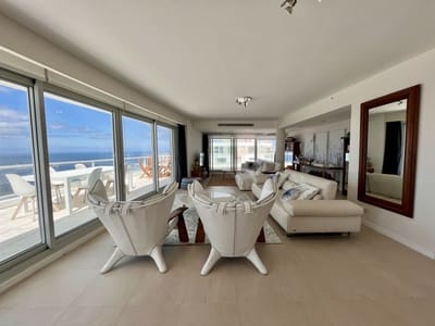 (BPV-BPV-9775)  Penthouse en venta Playa Brava Punta del Este Le Parc