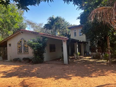 EN VENTA CASA QUINTA EN HUGUA HU, YPACARAI