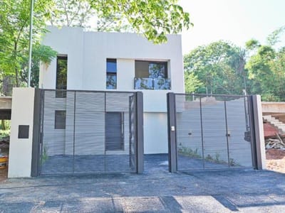 VENDO DUPLEX EN LAMBARE PARAGUAY 