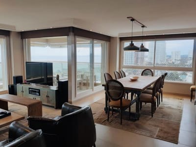 Apartamento en venta Playa Mansa Punta del Este