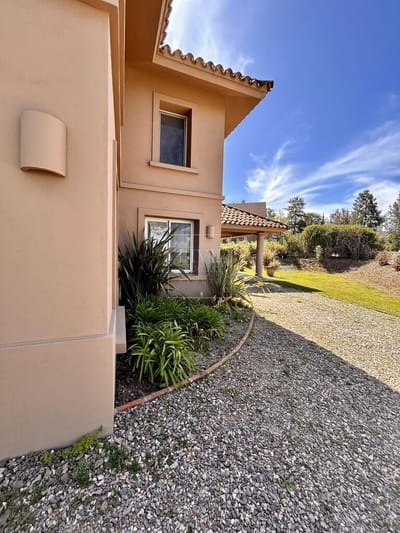 Casa en venta 4 dormitorios en Altos de la Tahona
