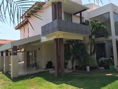 CASA LUJOSA EN VENTA