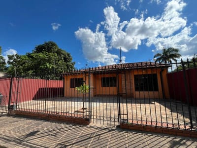 VENDO CASA EN VILLA ELISA A CUADRAS DEL TUNEL DE 3 BOCAS
