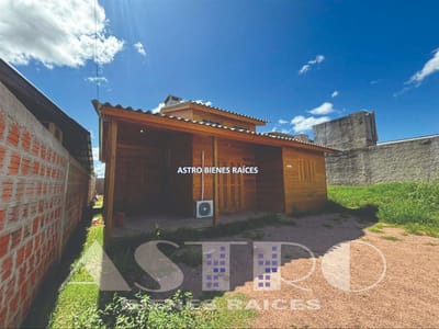 Cabaña En Venta dos dormitorios Melo