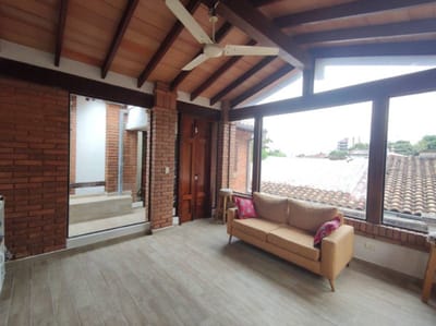 Vendo Casa en Barrio Jara