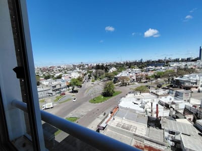 Alquiler Parque Batlle con vista y garage.-