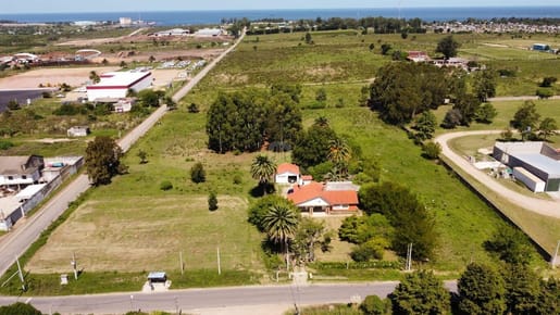 Chacra en venta en Paso de la Arena con amplia casa.