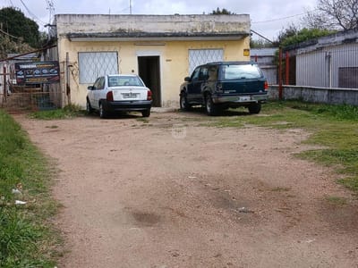 VENTA CASA MAS 2 APARTAMENTOS Y LOCAL