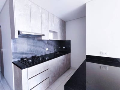 DEPARTAMENTOS DE 3 DORMITORIOS A ESTRENAR – AURA RESIDENS
