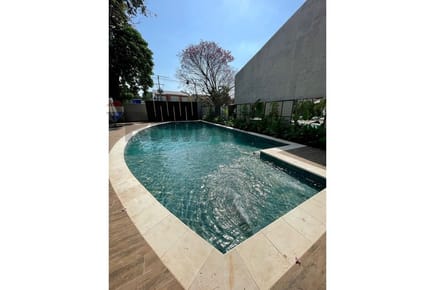 Departamento de 2 Dormitorios y 2 Cocheras
