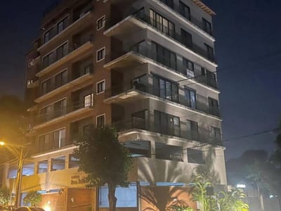 VENDO DEPARTAMENTO 2 DORM EN LAS CARMELITAS