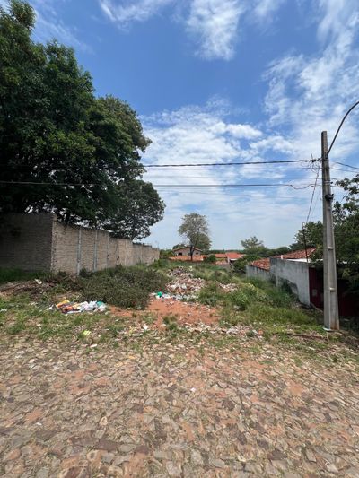 VENDO TERRENO EN LA CIUDAD DE LAMBARE BARRIO SAN ANTONIO 