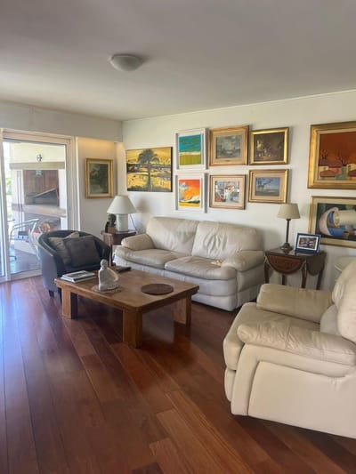 Venta apartamento Punta Gorda. 3 dormitorios. Servicio. Terraza de uso exclusivo con parrillero y pi