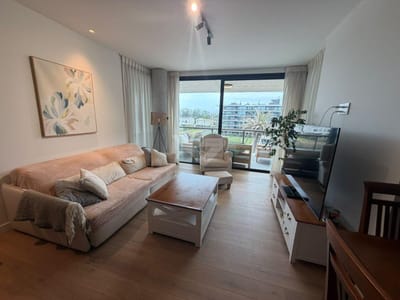 Alquiler apartamento en Parque Miramar- 2 dormitorios. Seguridad. Amenities