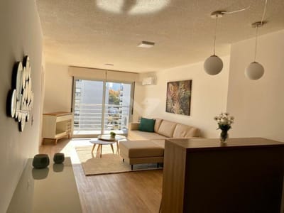 Alquiler Apartamento Pocitos Nuevo 1 dormitorio con muebles y garaje