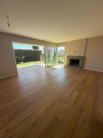 Venta apartamento en Parque Miramar, planta baja. estufa a leña. 3 dormitorios. Amenities
